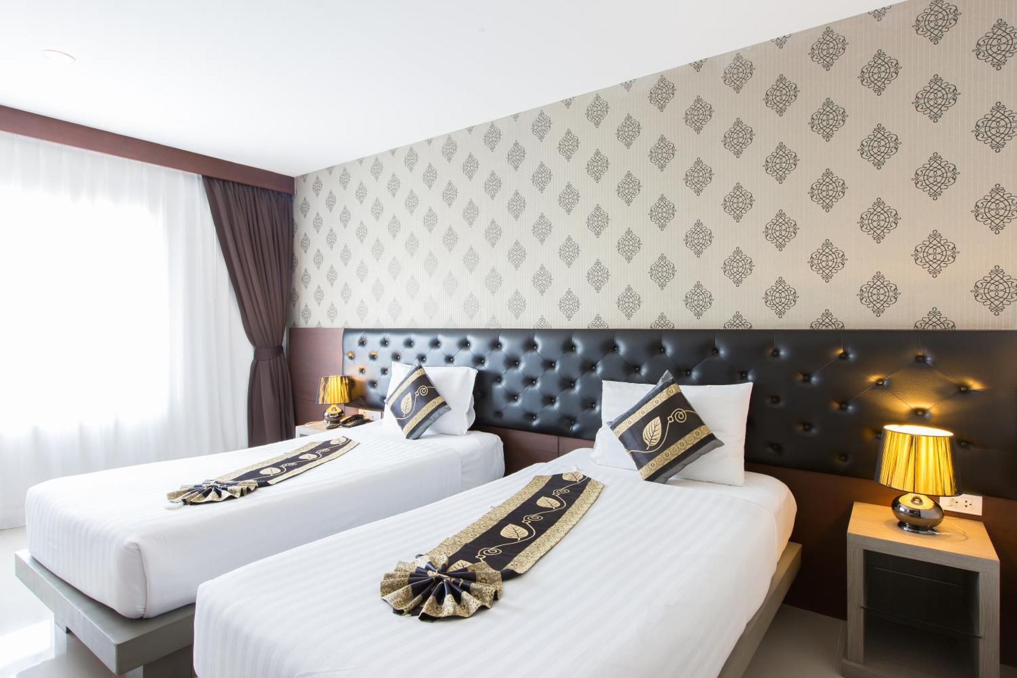 Hemingways Silk Hotel Patong Εξωτερικό φωτογραφία